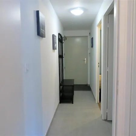 Appartement Neuf 2/4 Pers, A 100m, - Fr-1-368-236 *